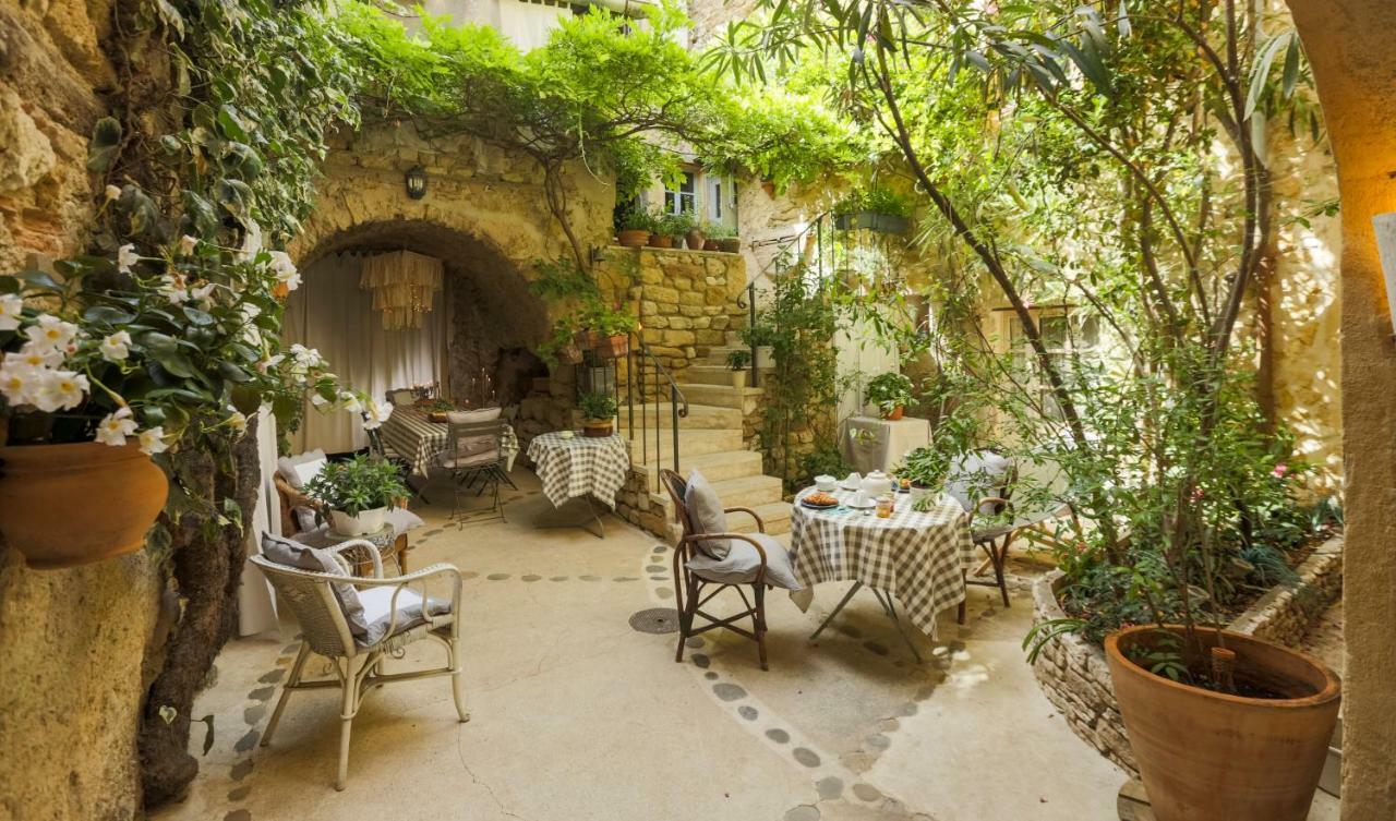 La Cordiere Hotell Lourmarin Eksteriør bilde