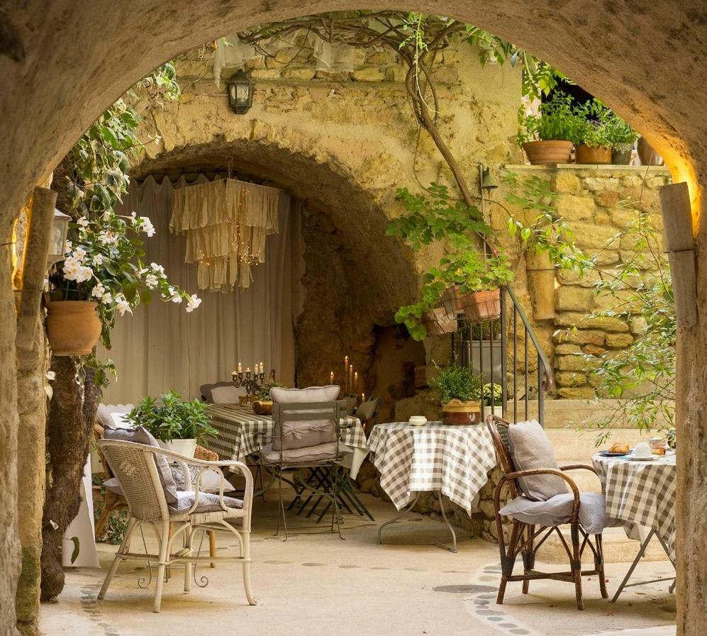La Cordiere Hotell Lourmarin Eksteriør bilde